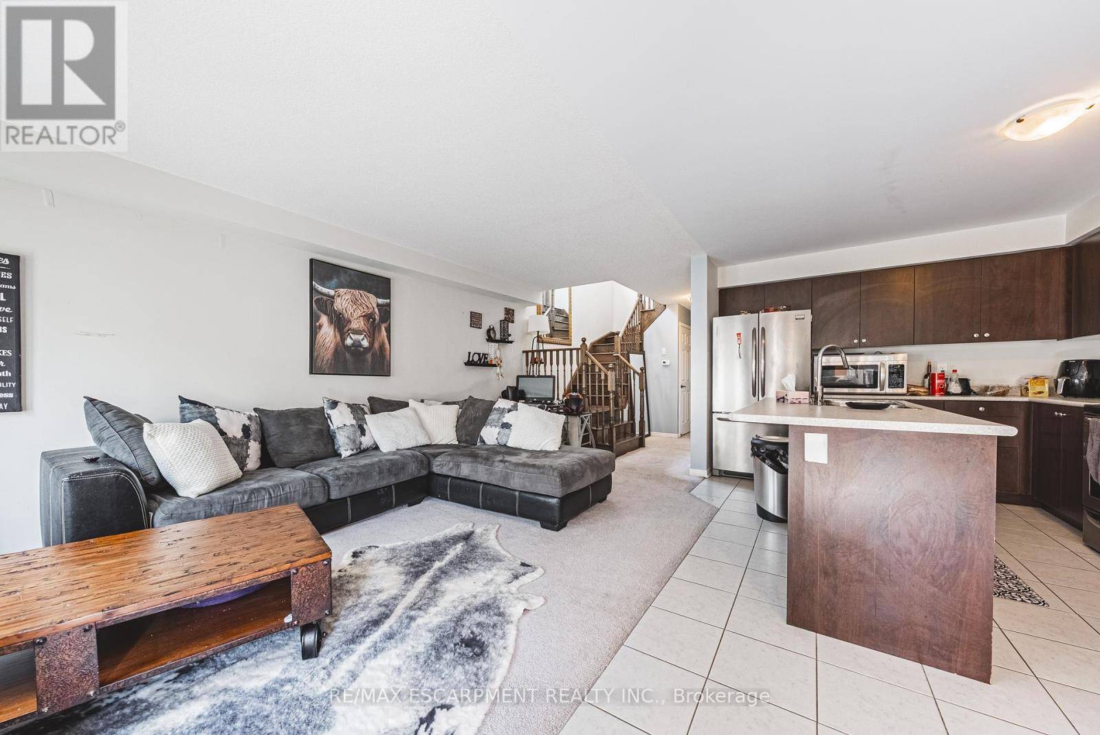 Niagara Falls (brown), ON L2H0N4,8258 TULIP TREE DRIVE
