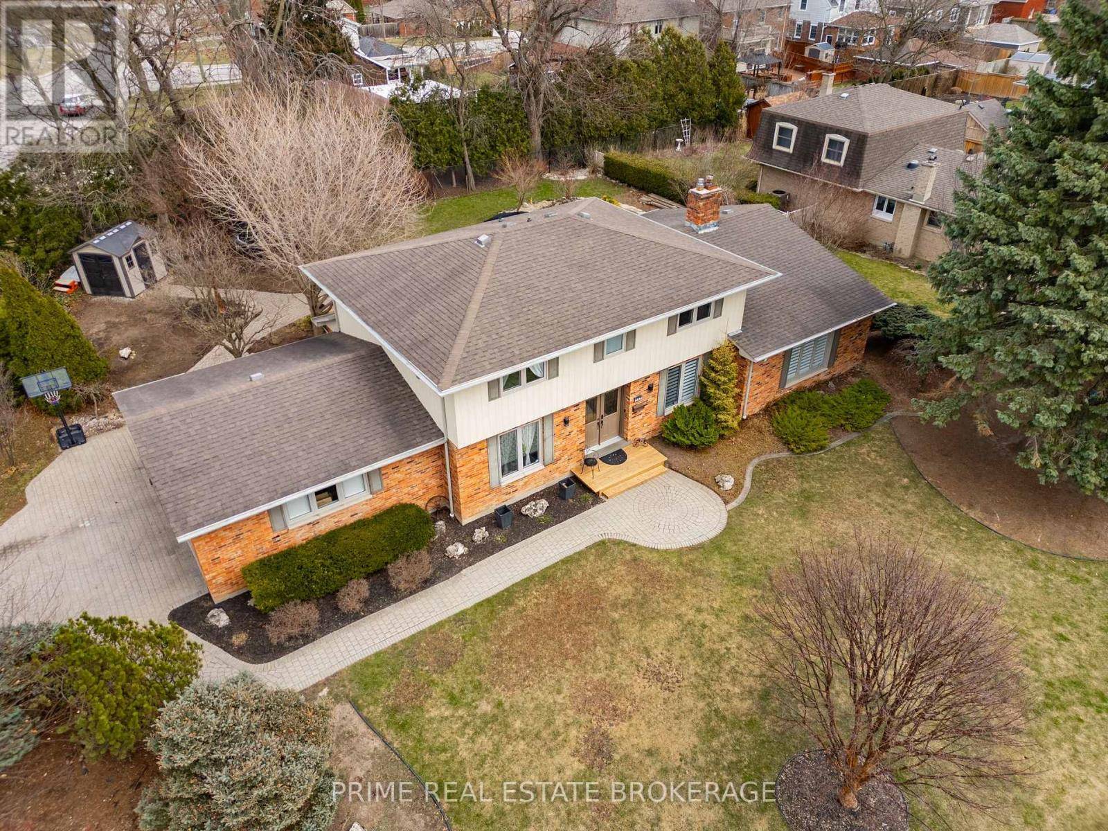 Chatham-kent (chatham), ON N7M3C8,147 CRYSTAL DRIVE