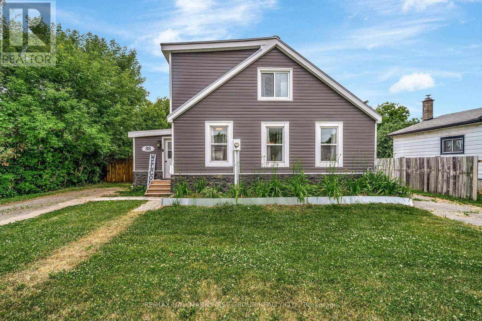 Quinte West (trenton Ward), ON K8V4M4,88 WATER STREET