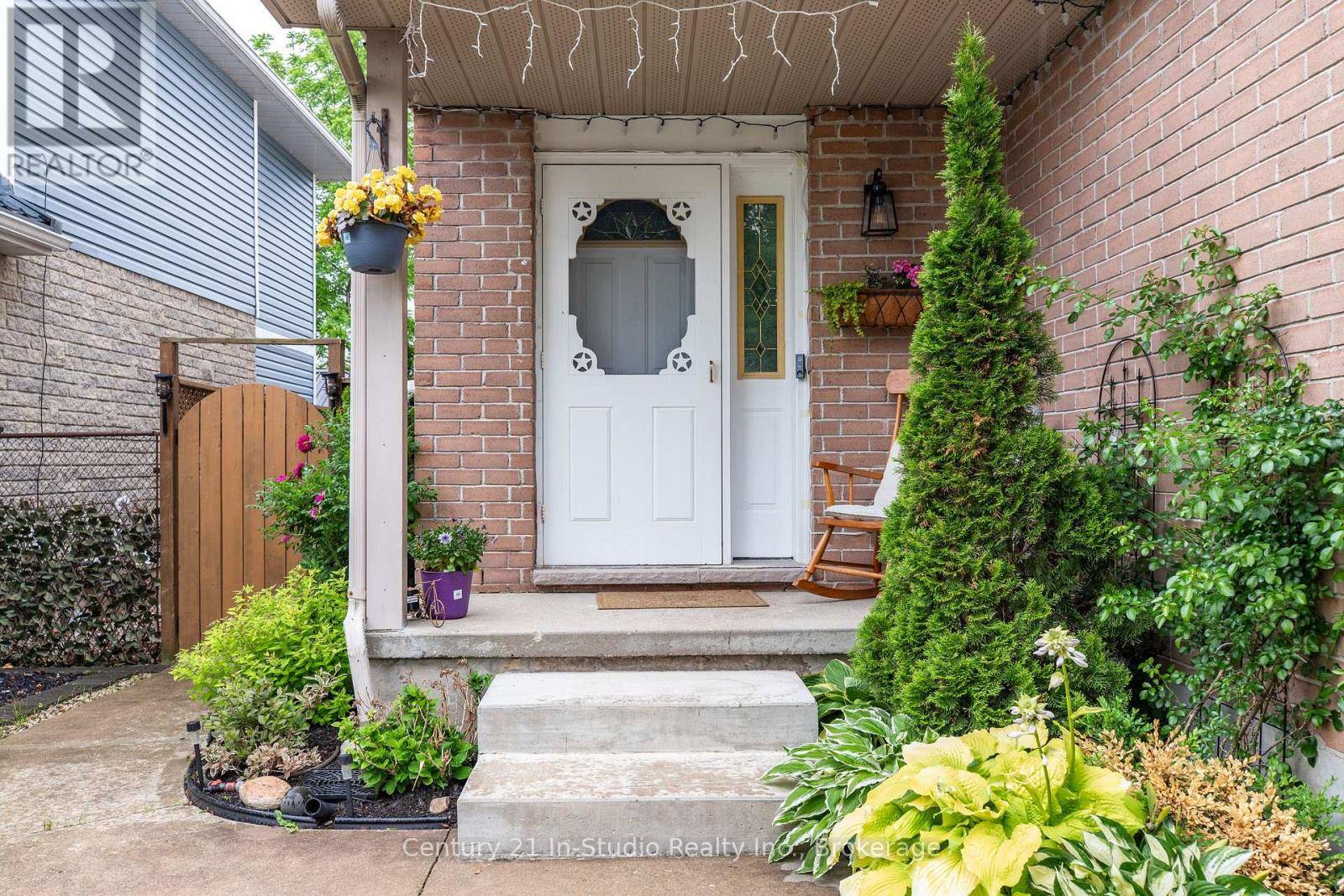 Kincardine, ON N2Z3A4,716 MACKENDRICK DRIVE