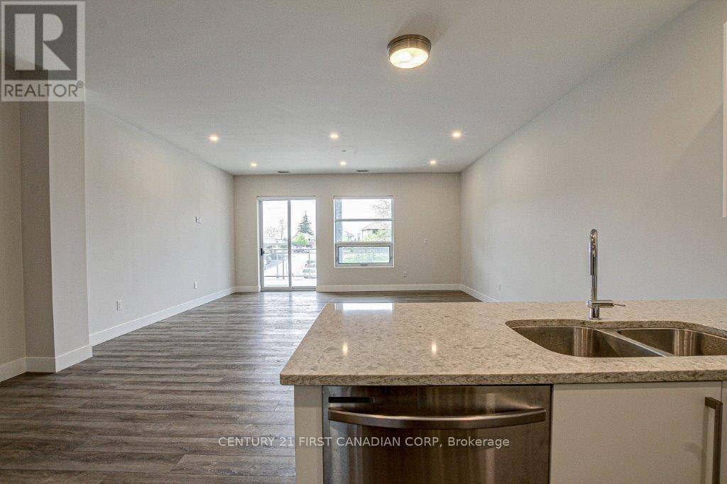 London North (north R), ON N6G5M6,1696 FIDDLEHEAD PL #205