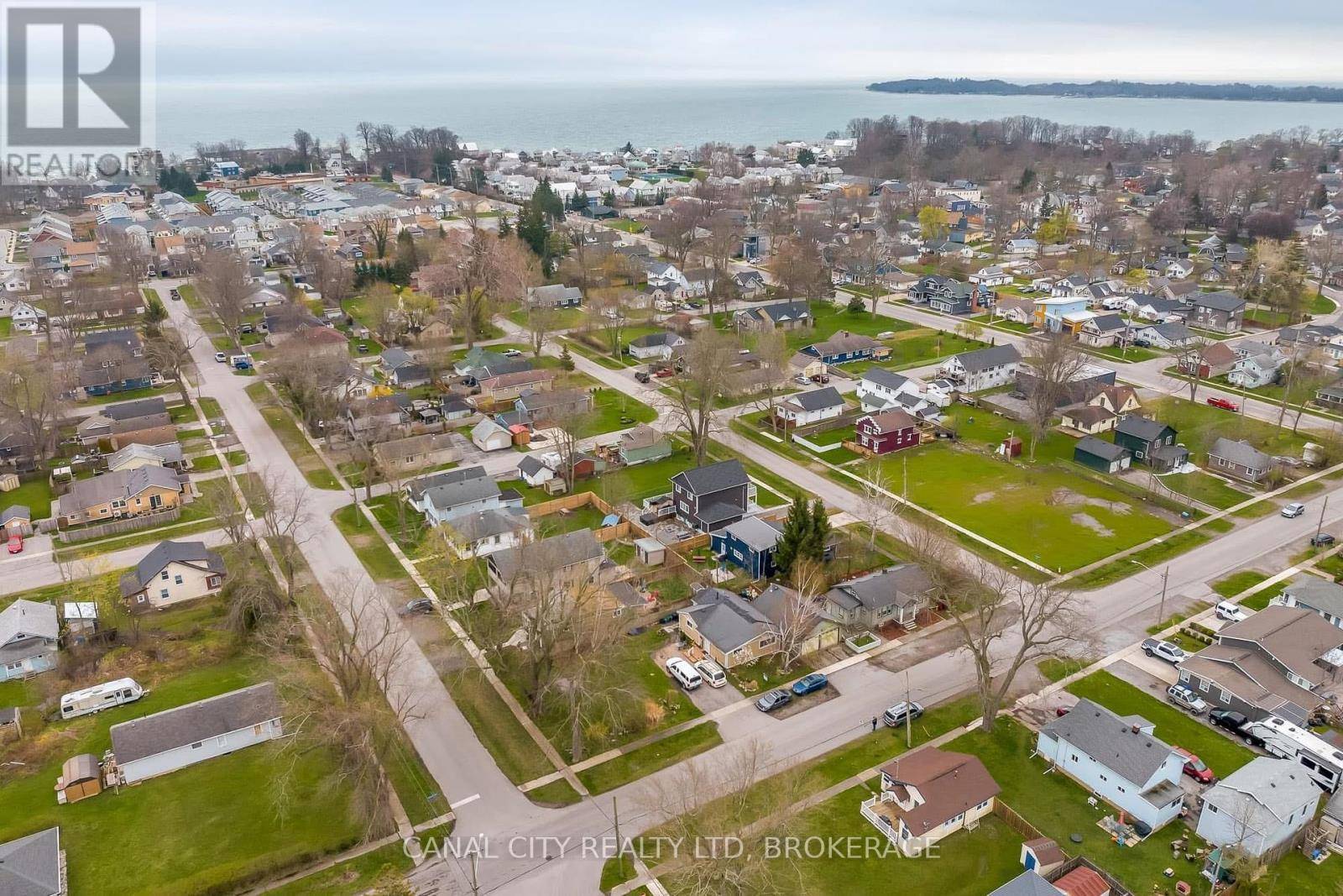Fort Erie (crystal Beach), ON L0S1B0,PT LT 286 MATHEWSON AVENUE