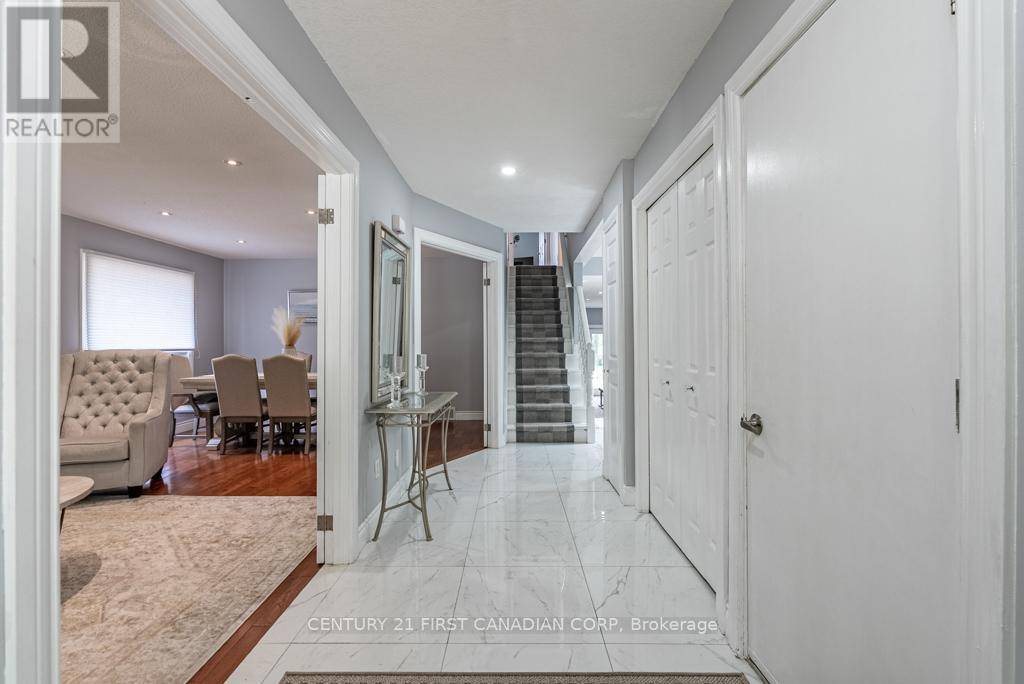 London South (south X), ON N6E3P9,169 ASHLEY CRESCENT