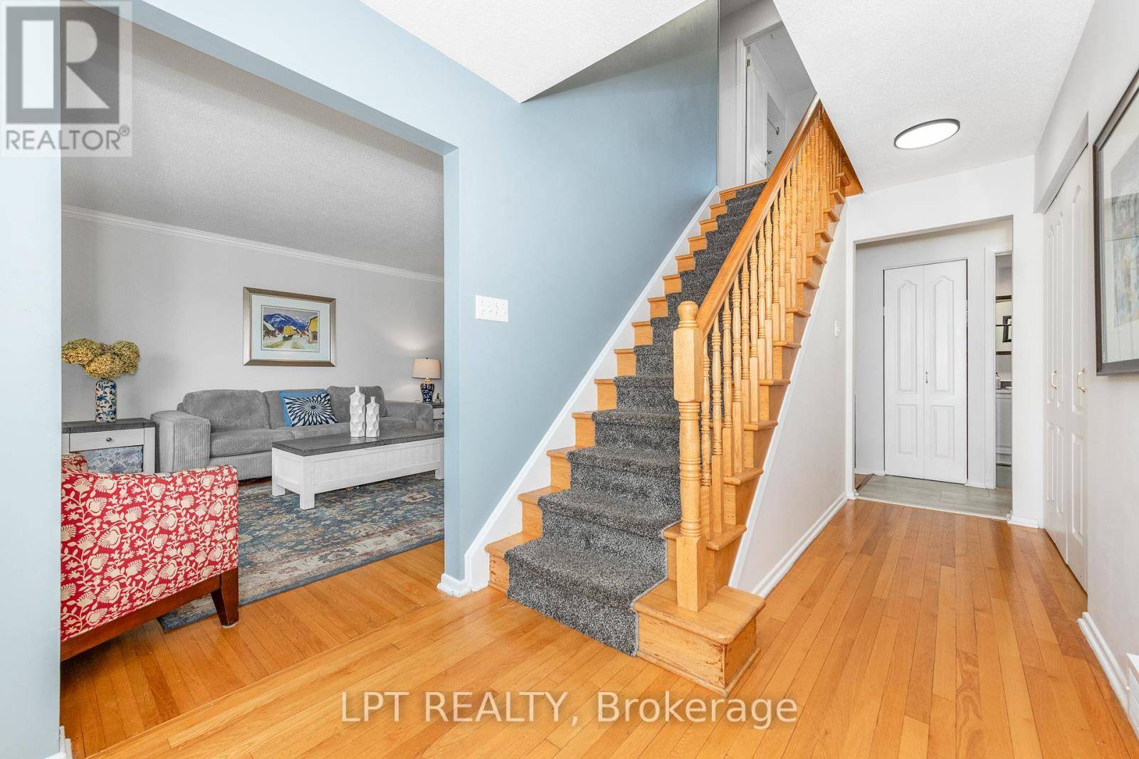 Ottawa, ON K1V7K5,1329 FONTENAY CRESCENT