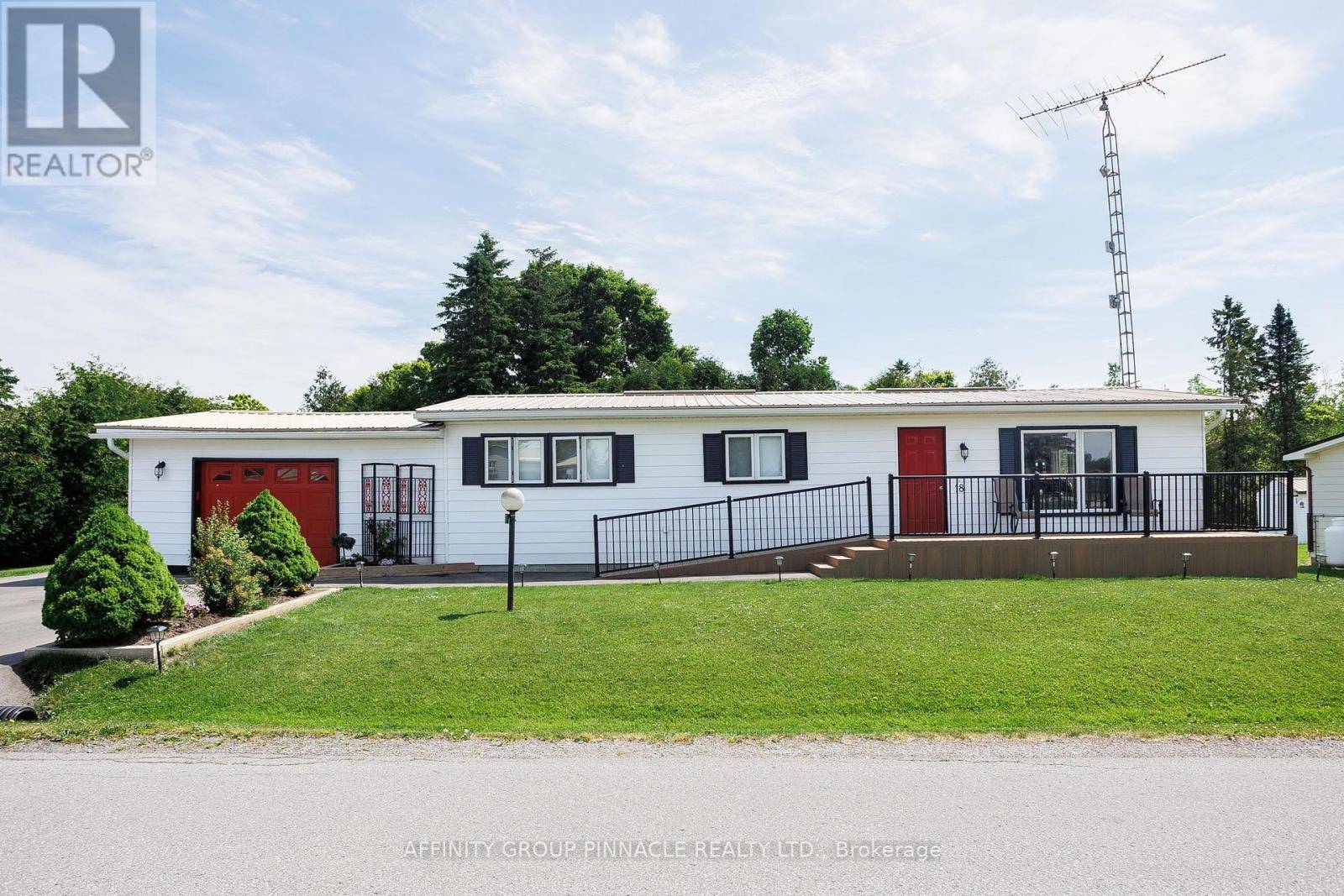 Kawartha Lakes (lindsay), ON K9V4R1,18 VISTA DRIVE