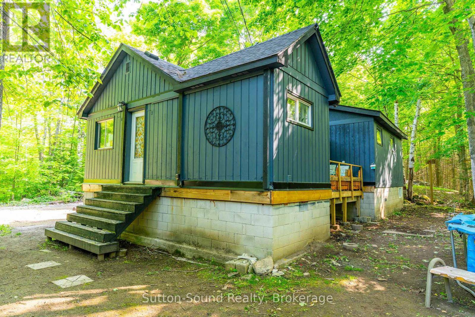 South Bruce Peninsula, ON N0H2T0,442 BERFORD LAKE ROAD