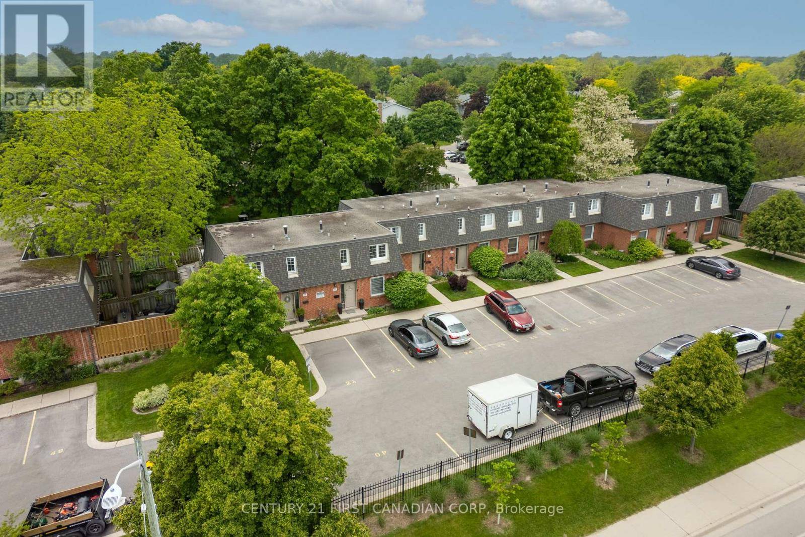 London North (north F), ON N6G2C2,1401 WONDERLAND ROAD N