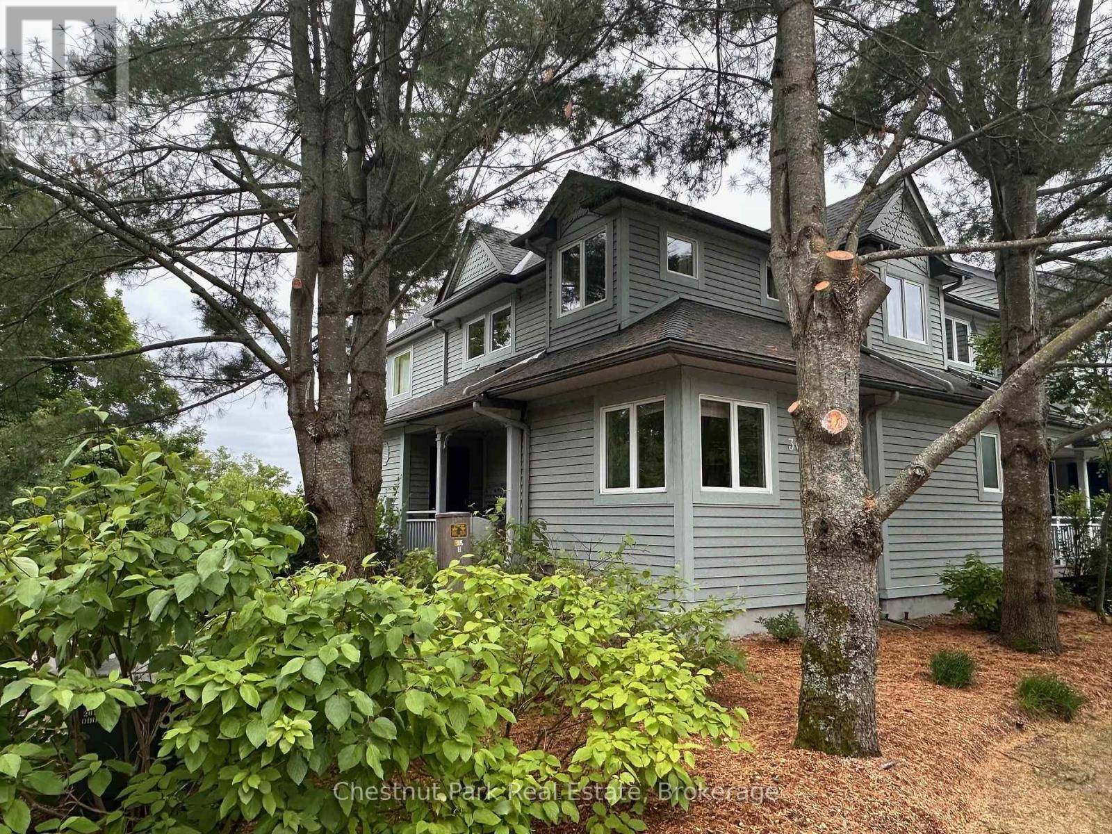Gravenhurst, ON P1P1R1,1209 Muskoka Beach RD North #30B