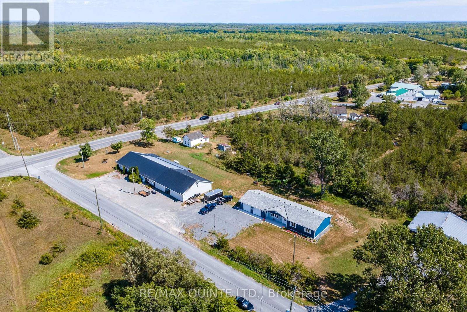 Prince Edward County (hallowell Ward), ON K0K2T0,7 CLARKE ROAD