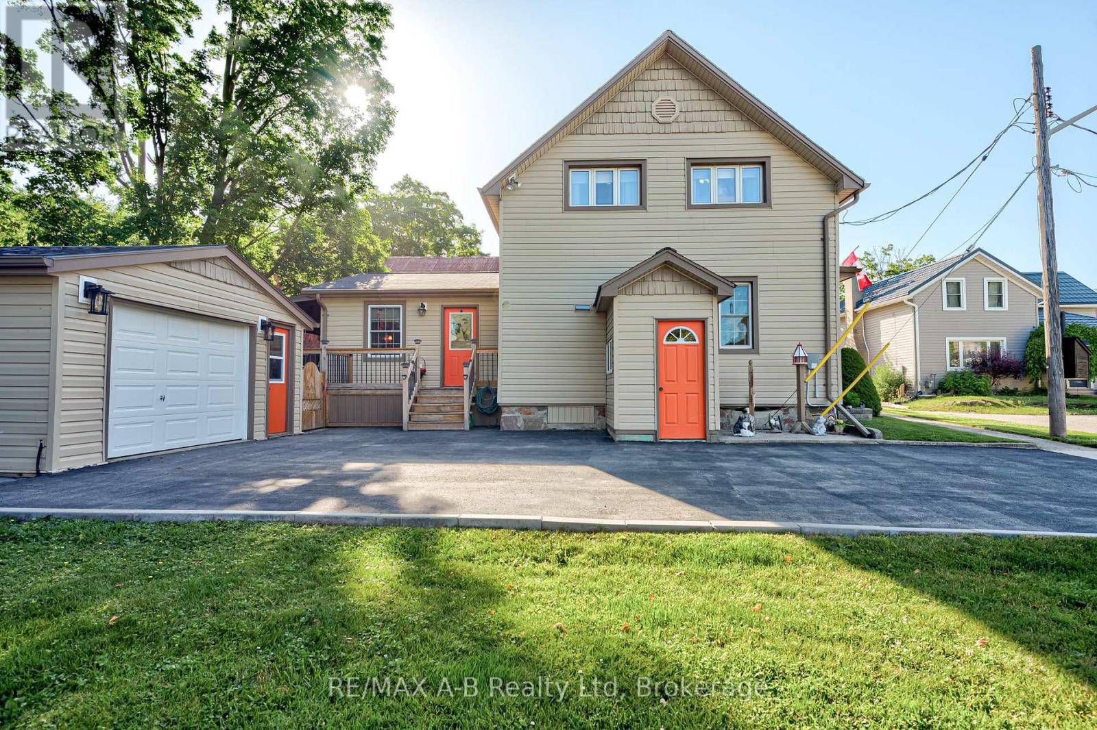 Perth East (milverton), ON N0K1N0,5 CRUICKSHANK STREET