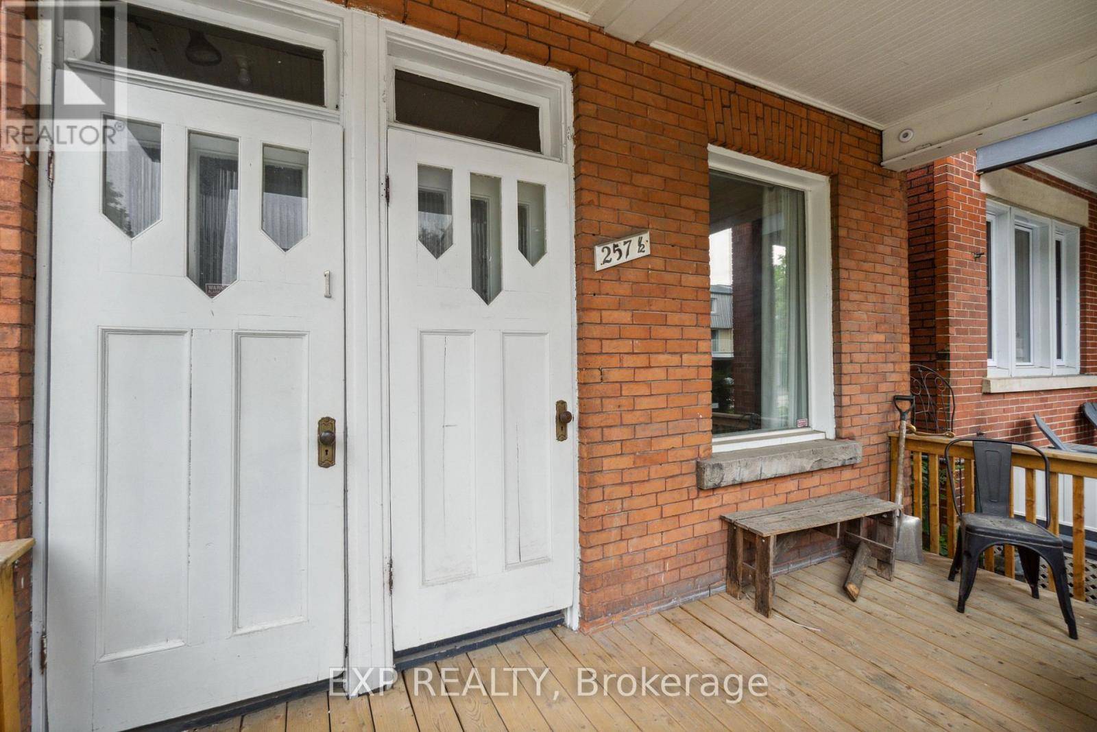 Ottawa, ON K1N5G8,257 ST ANDREW STREET