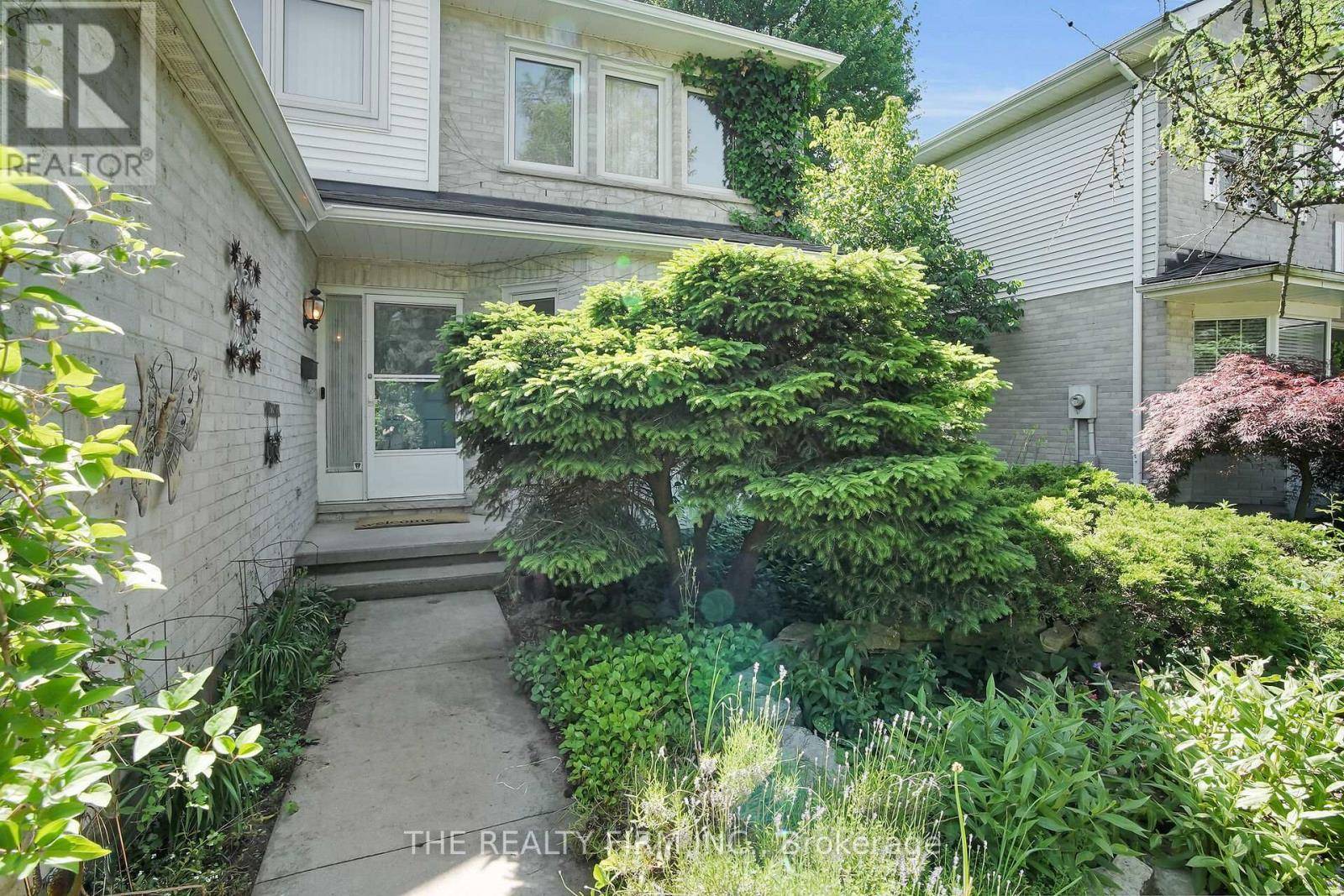 London North (north M), ON N6H4X4,78 COLONIAL CRESCENT