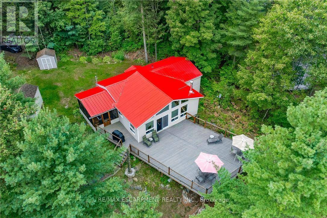 Gravenhurst (morrison), ON L0K2B0,1076 THANKSGIVING ROCK WAY