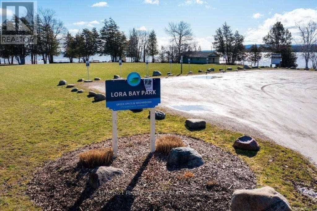 Blue Mountains, ON N0H2P0,147 LANDRY LANE