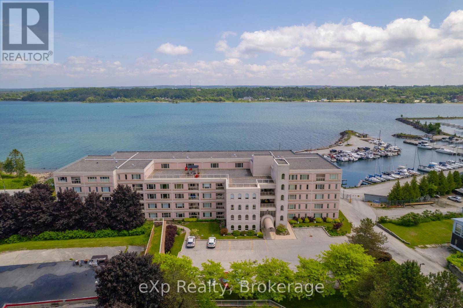 Georgian Bluffs, ON N4K6T8,2555 3rd AVE West #309