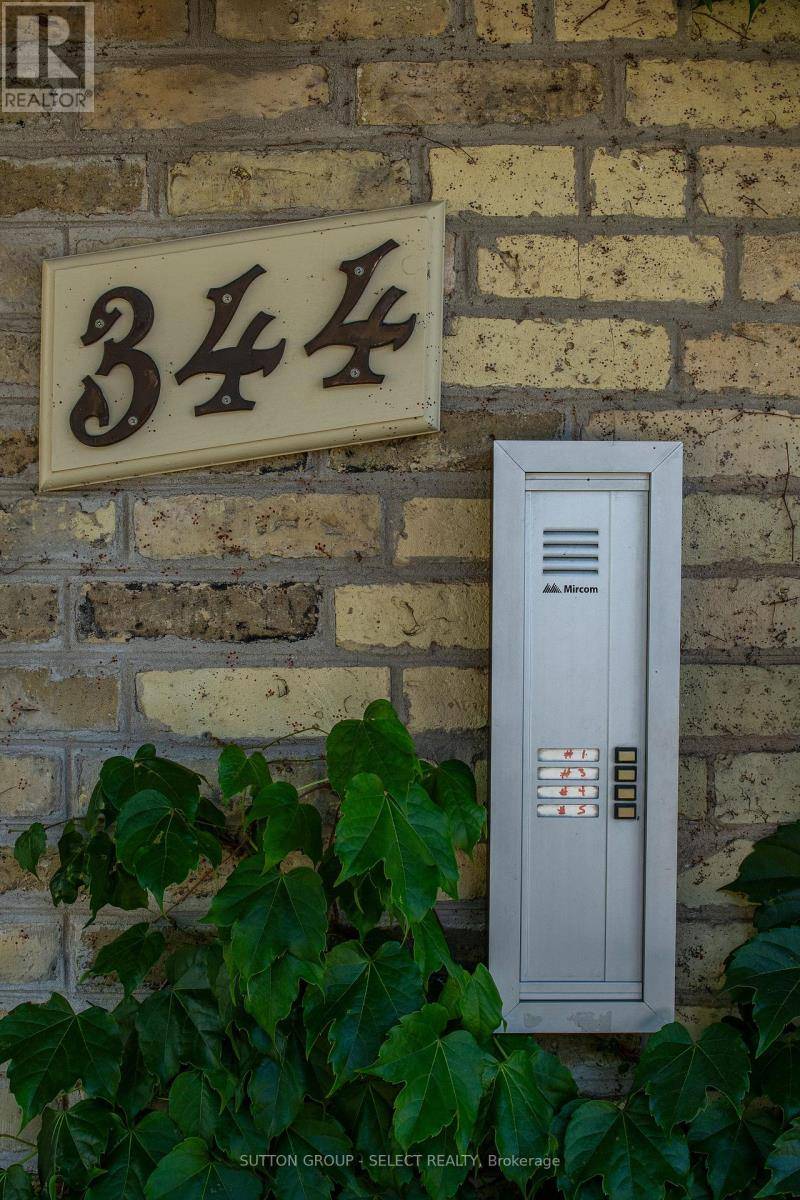 London East (east F), ON N6A1R7,344 HARVARD STREET