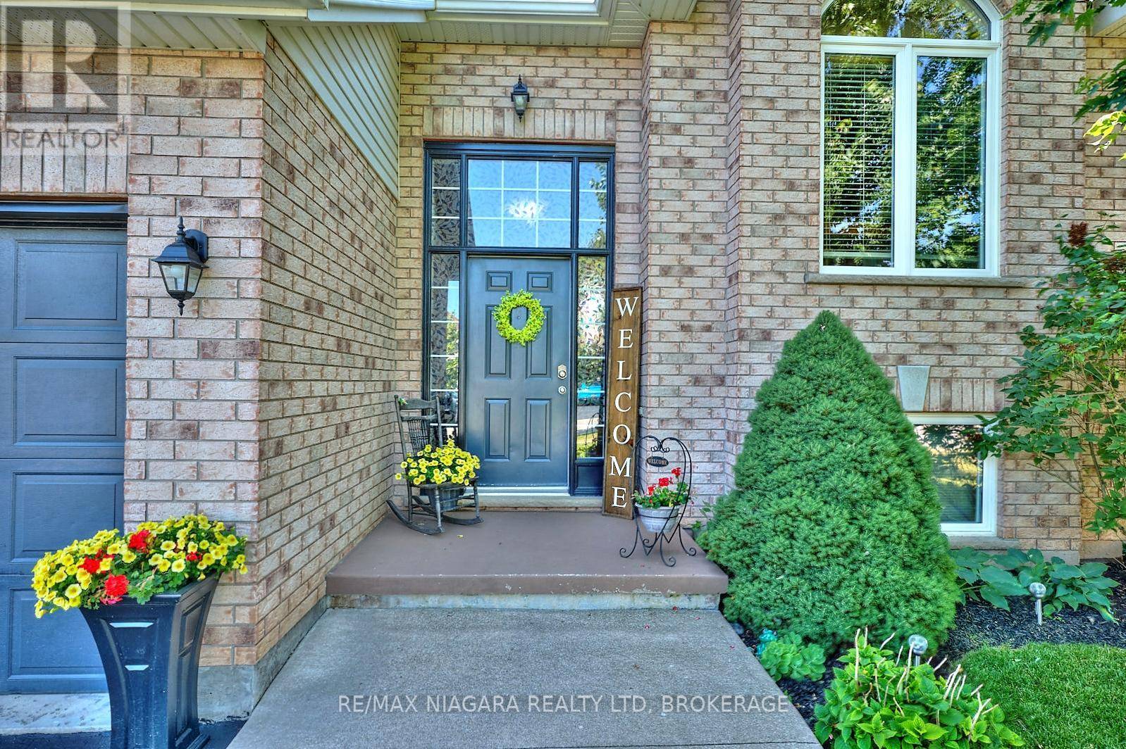 Fort Erie (lakeshore), ON L2A6T6,405 JORDYN DRIVE