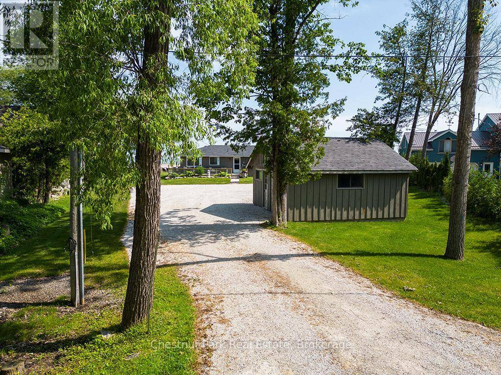 Blue Mountains, ON N0H1J0,139 TESKEY DRIVE