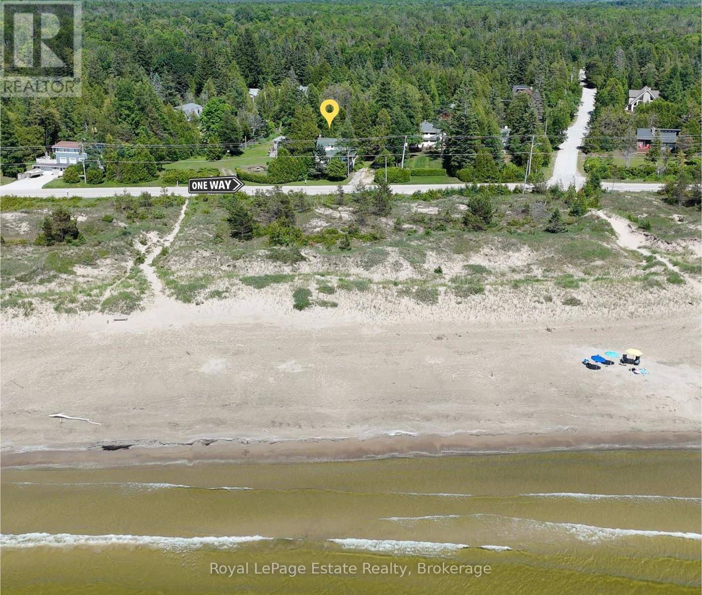 South Bruce Peninsula, ON N0H2G0,1007 LAKESHORE BOULEVARD N