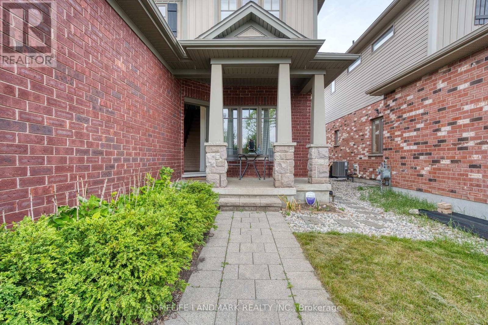 London North (north B), ON N5X4B3,512 SKYLINE AVENUE