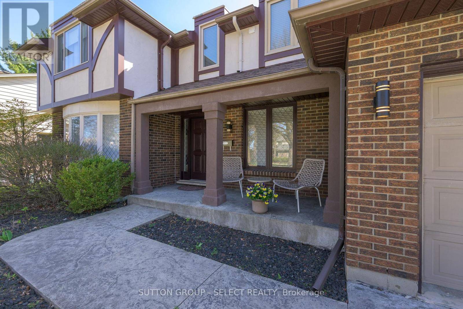 London South (south K), ON N6K3J9,863 GRIFFITH STREET