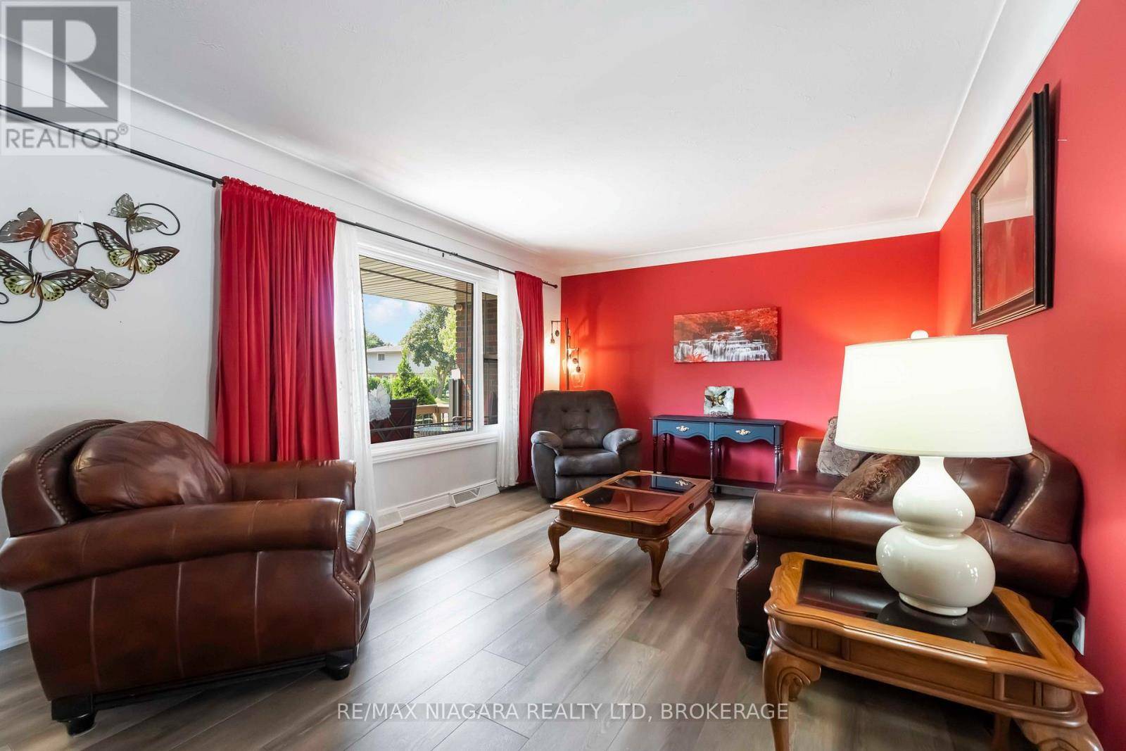 Welland (prince Charles), ON L3C2N8,20 ARMOUR DRIVE