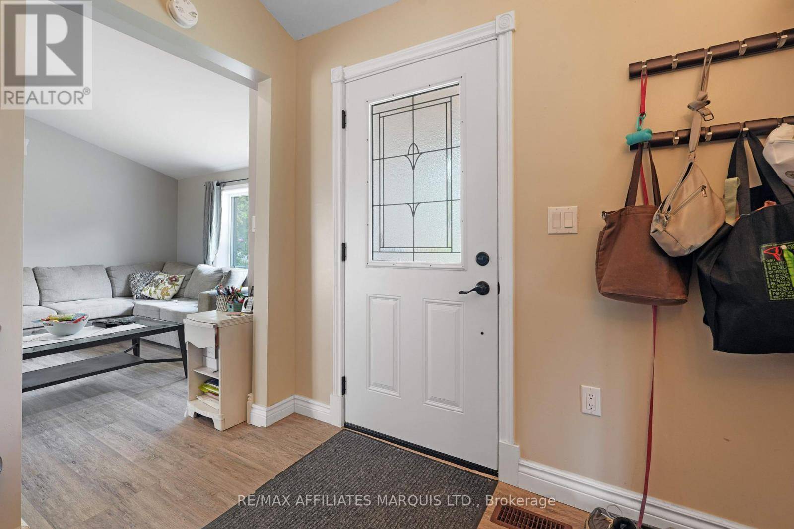 North Glengarry, ON K0B1H0,21895 SEGUIN MILL STREET