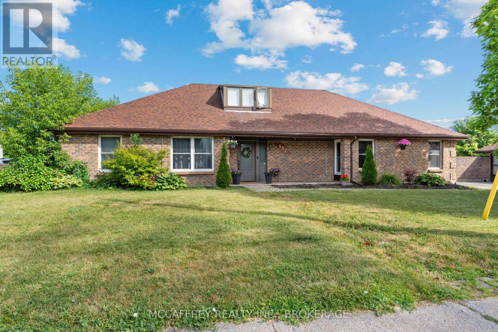Greater Napanee (greater Napanee), ON K7R2H4,137 THOMAS STREET W