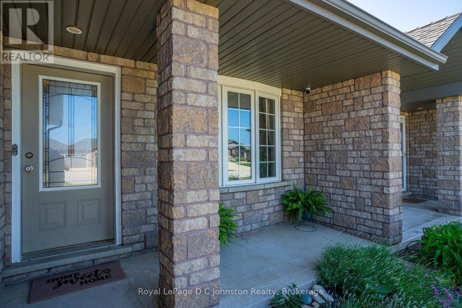 Saugeen Shores, ON N0H2C1,219 STICKEL STREET