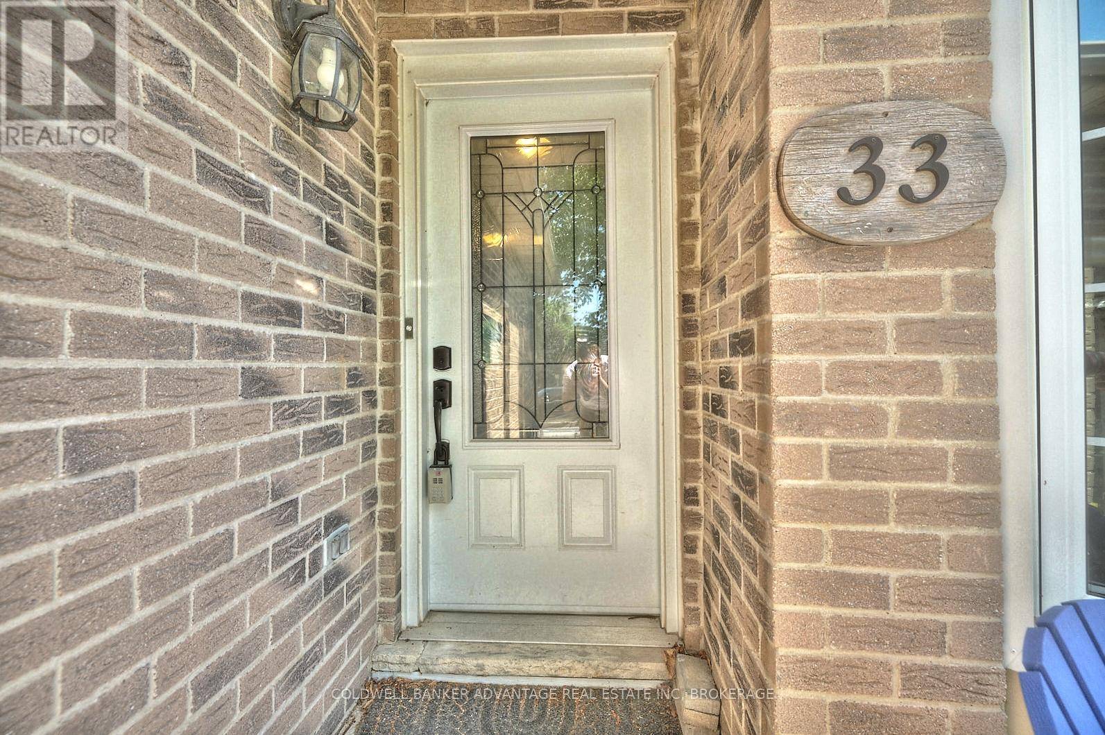 Thorold (confederation Heights), ON L2V4S7,33 NAPLES COURT