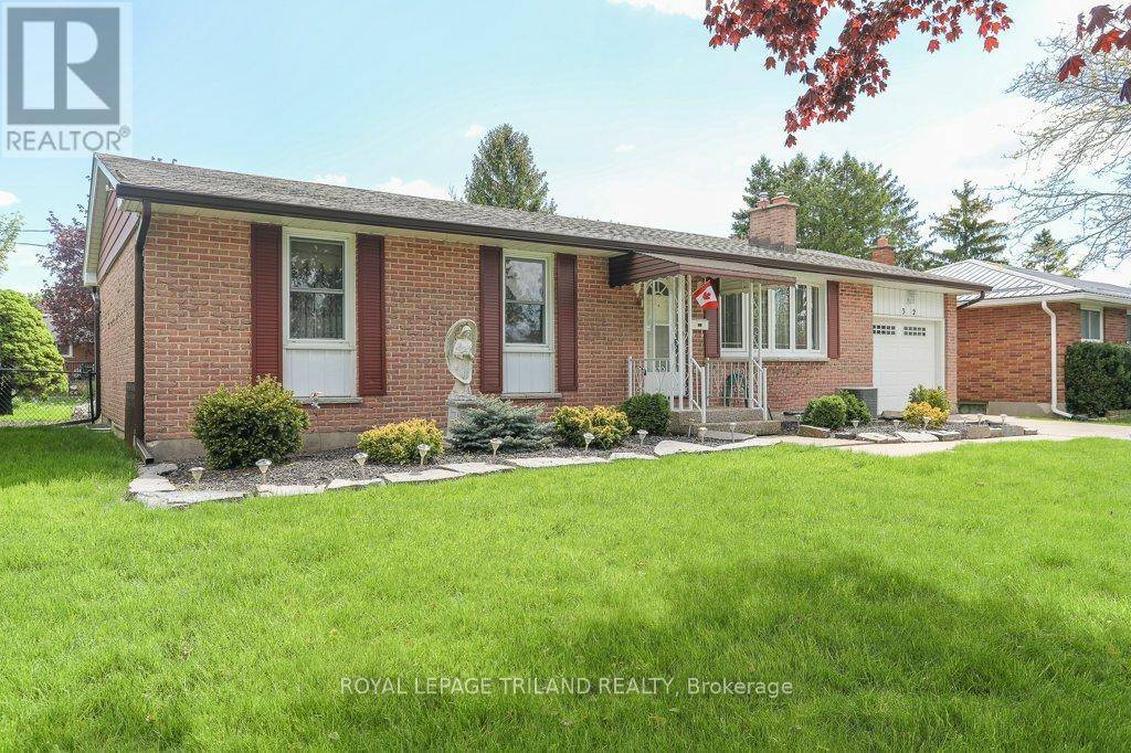 St. Thomas, ON N5R1H2,32 APPLEWOOD CRESCENT
