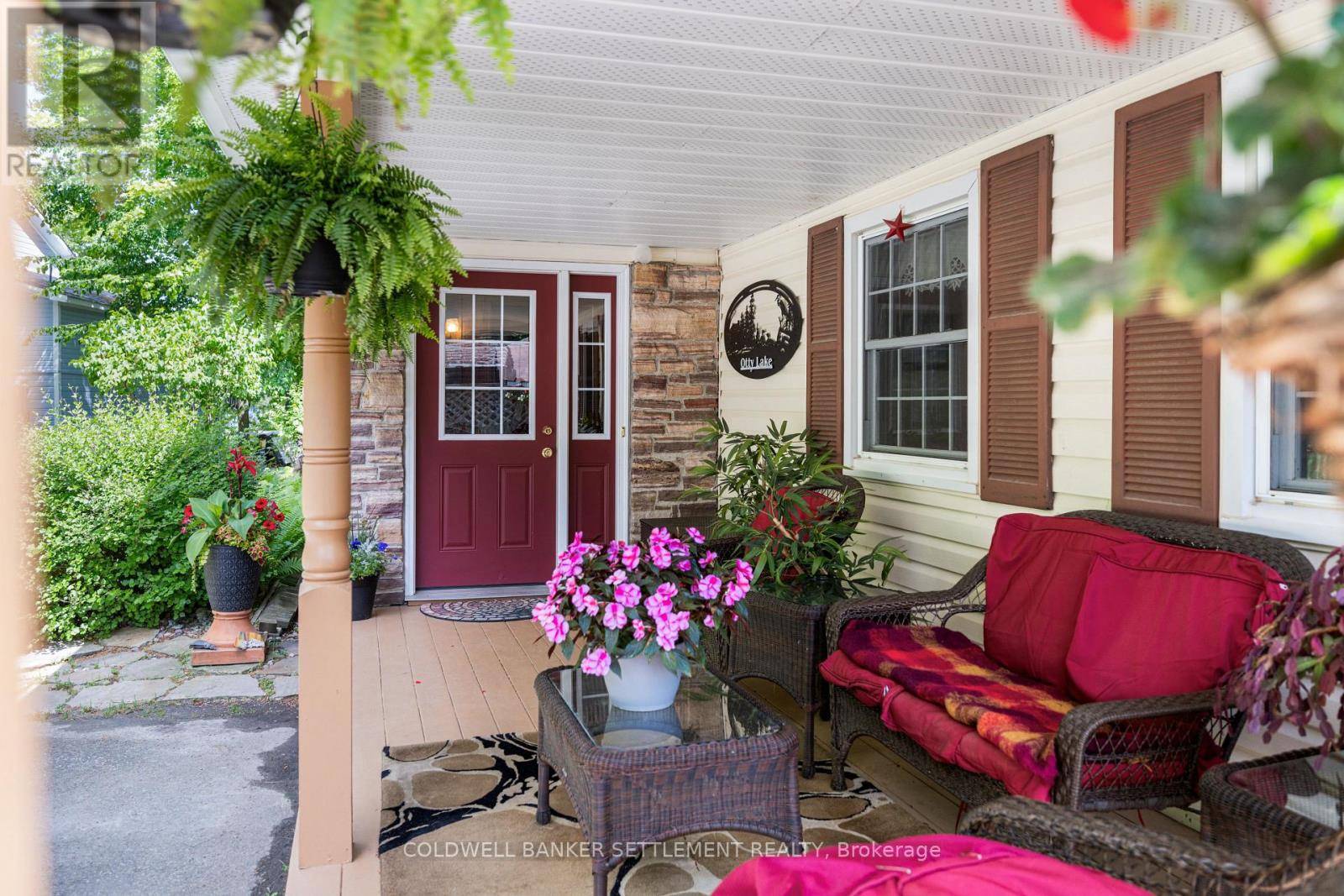 Drummond/north Elmsley, ON K7H0E2,111 LOON DRIVE