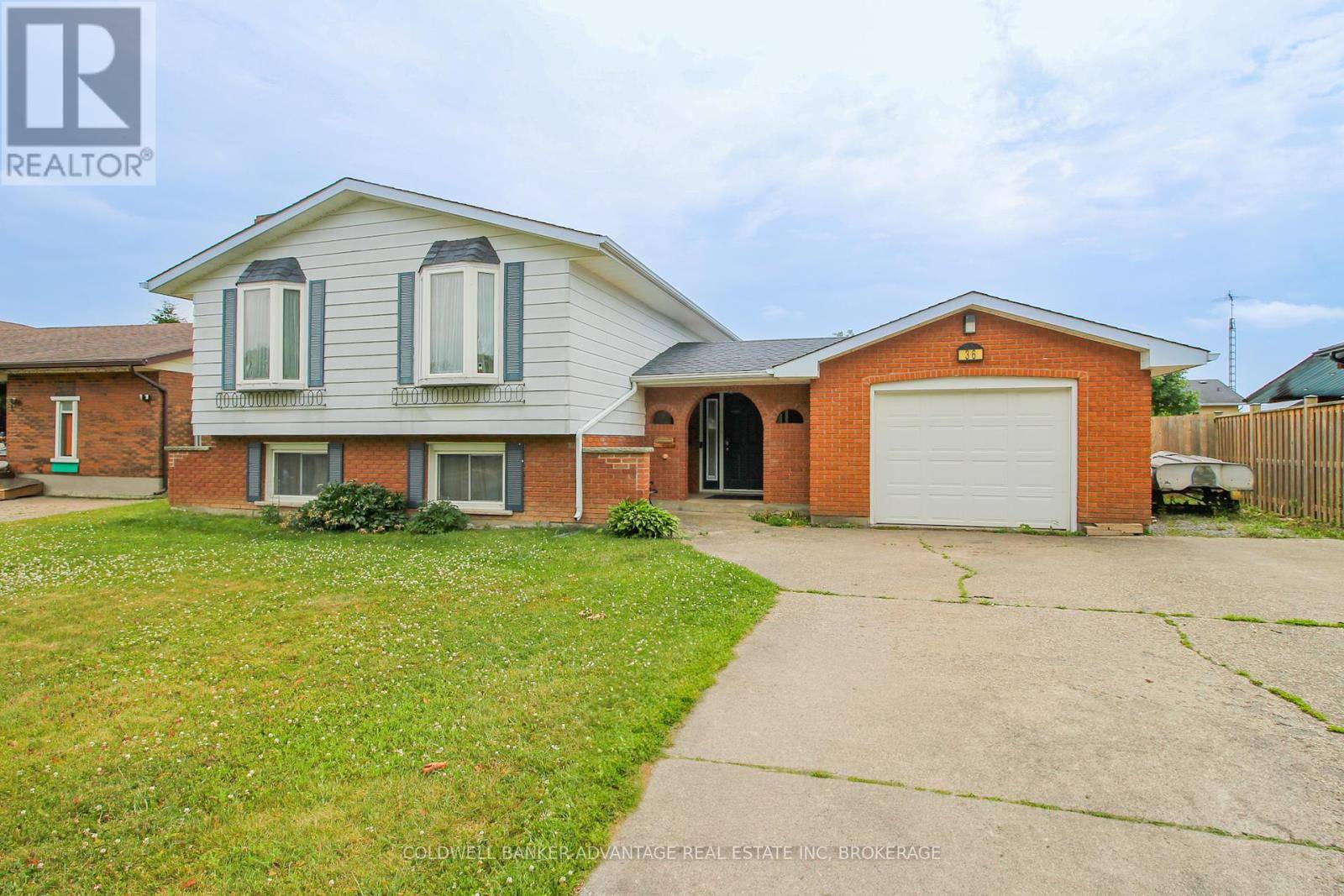 Welland (prince Charles), ON L3C5T4,36 WELLBROOK BOULEVARD
