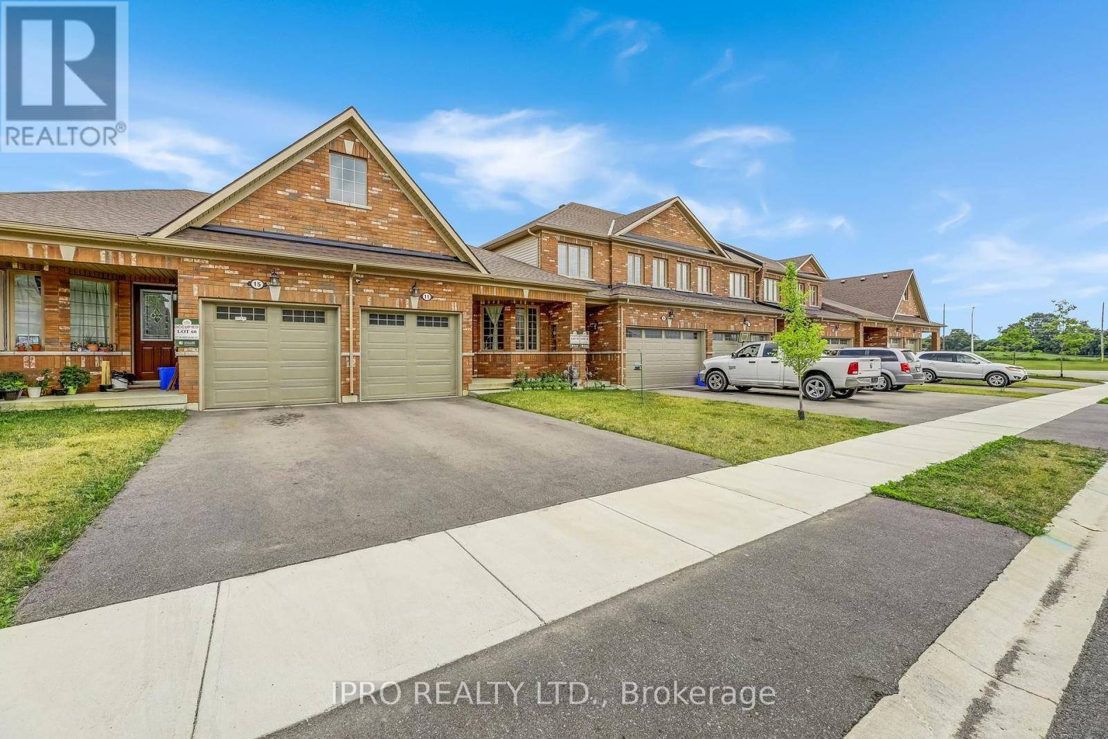 Tillsonburg, ON N4G0J7,11 HARWOOD STREET