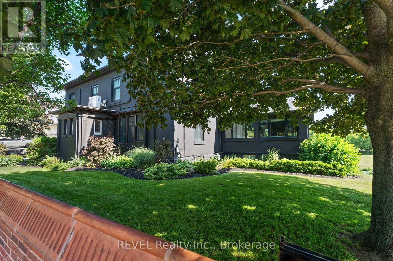 Lincoln (escarpment), ON L0R2C0,3543 KING STREET