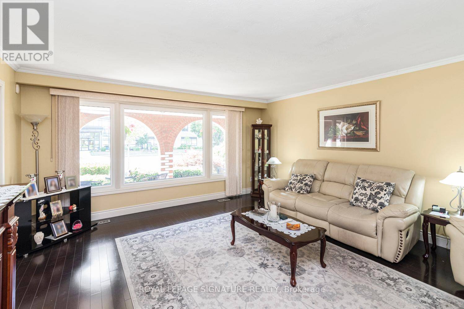 Hamilton (stoney Creek), ON L8G2C5,58 CENTENNIAL PARKWAY S