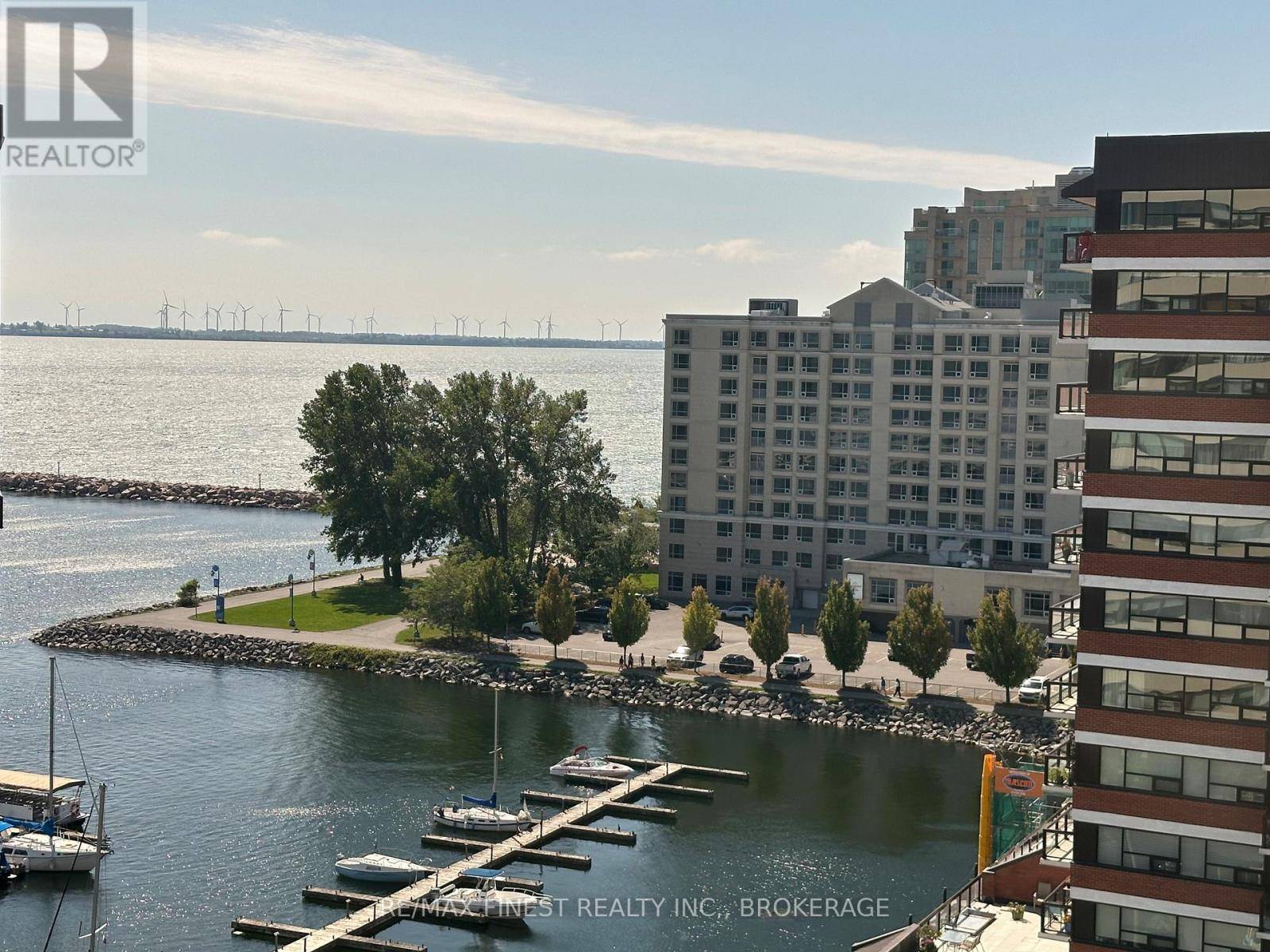 Kingston (central City East), ON K7L2Y7,185 Ontario ST #1003