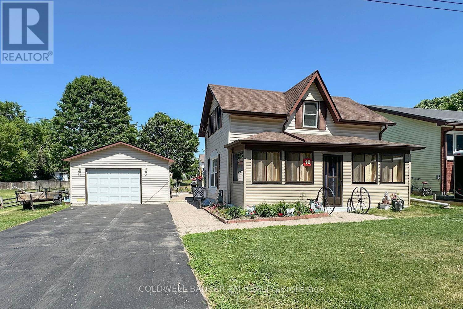Kawartha Lakes (pontypool), ON L0A1K0,10 AMELIA STREET