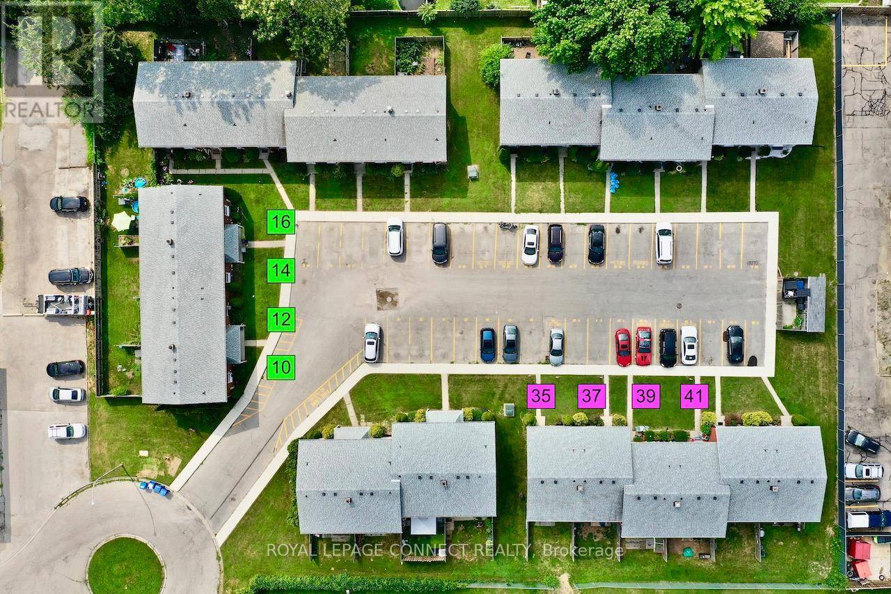 Chatham-kent, ON N7M1A6,10 Orchard PL #11