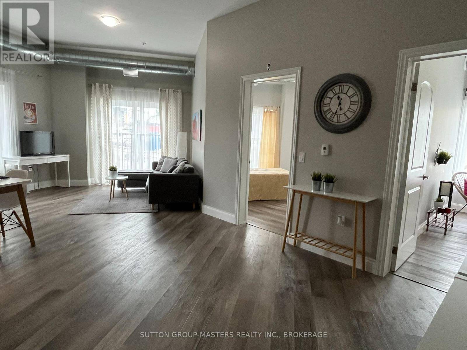 Kingston (central City East), ON K7L1E3,630 Princess ST #201