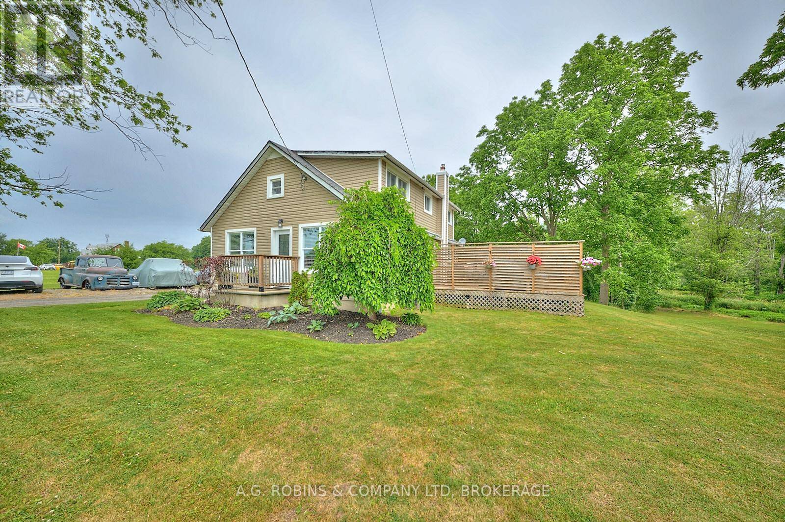 Wainfleet (marshville/winger), ON L0S1V0,42770 HWY 3