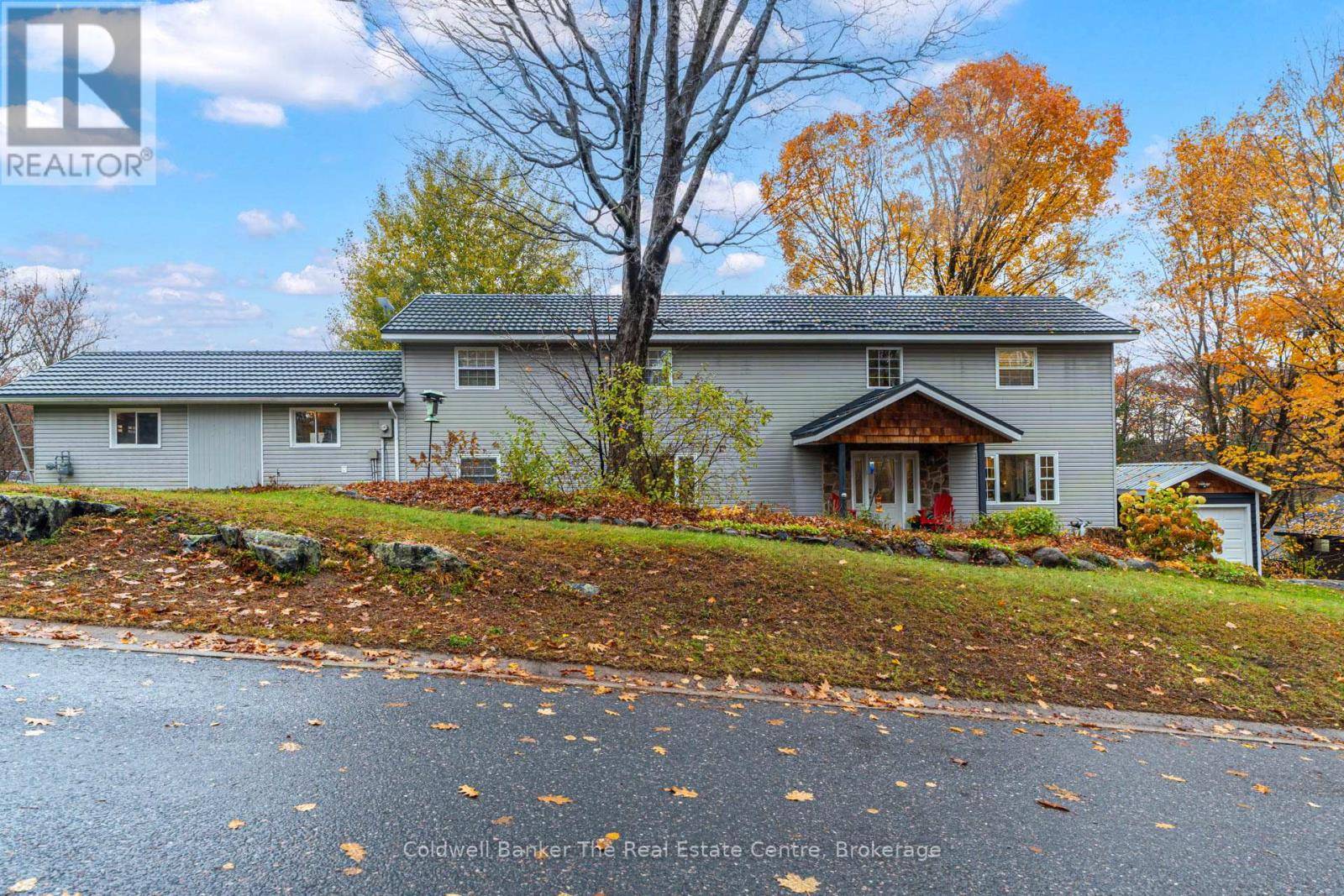 Gravenhurst (muskoka (s)), ON P1P1R2,280 PRIVATE STREET
