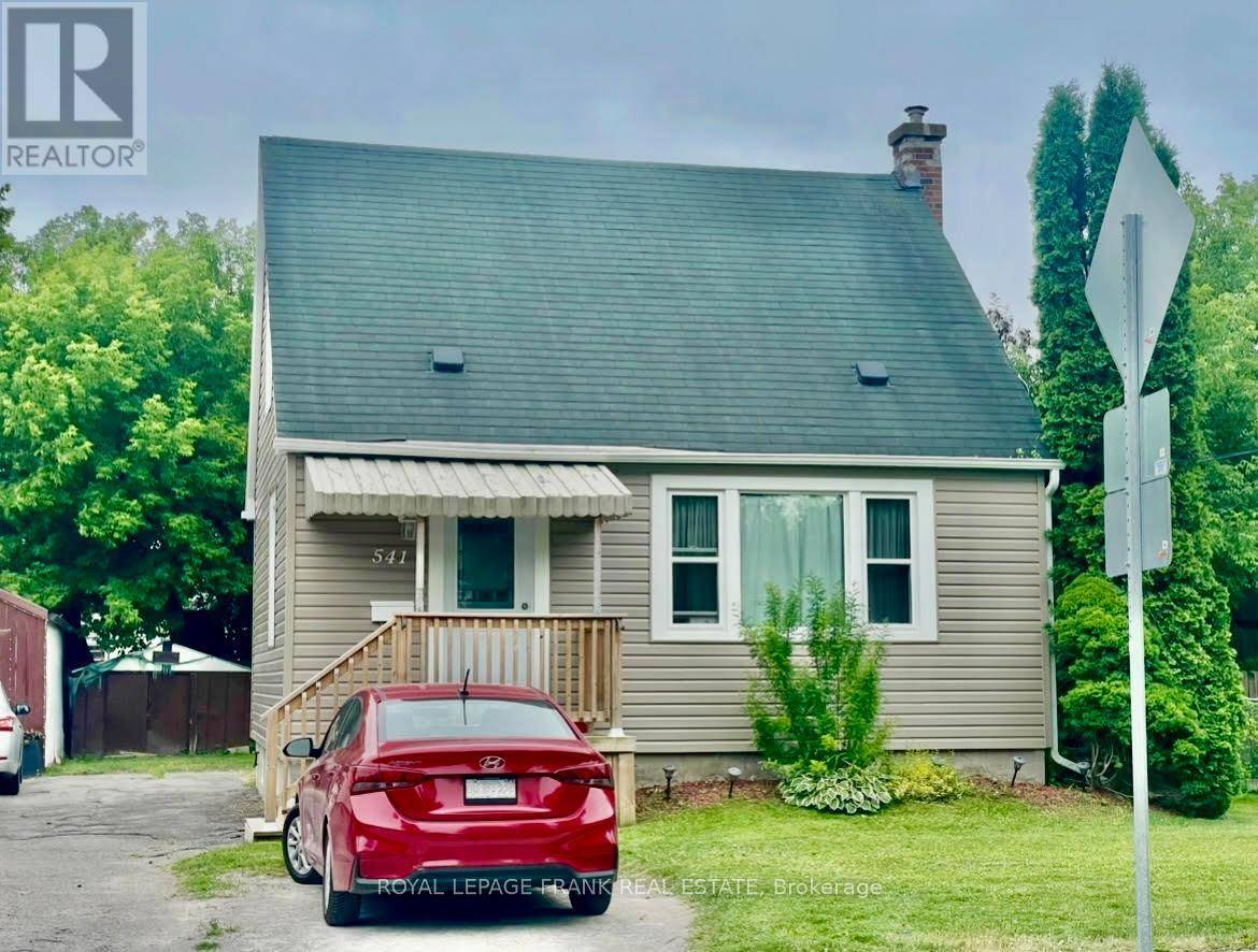 Peterborough South (west), ON K9J1R1,541 MCKELLAR STREET