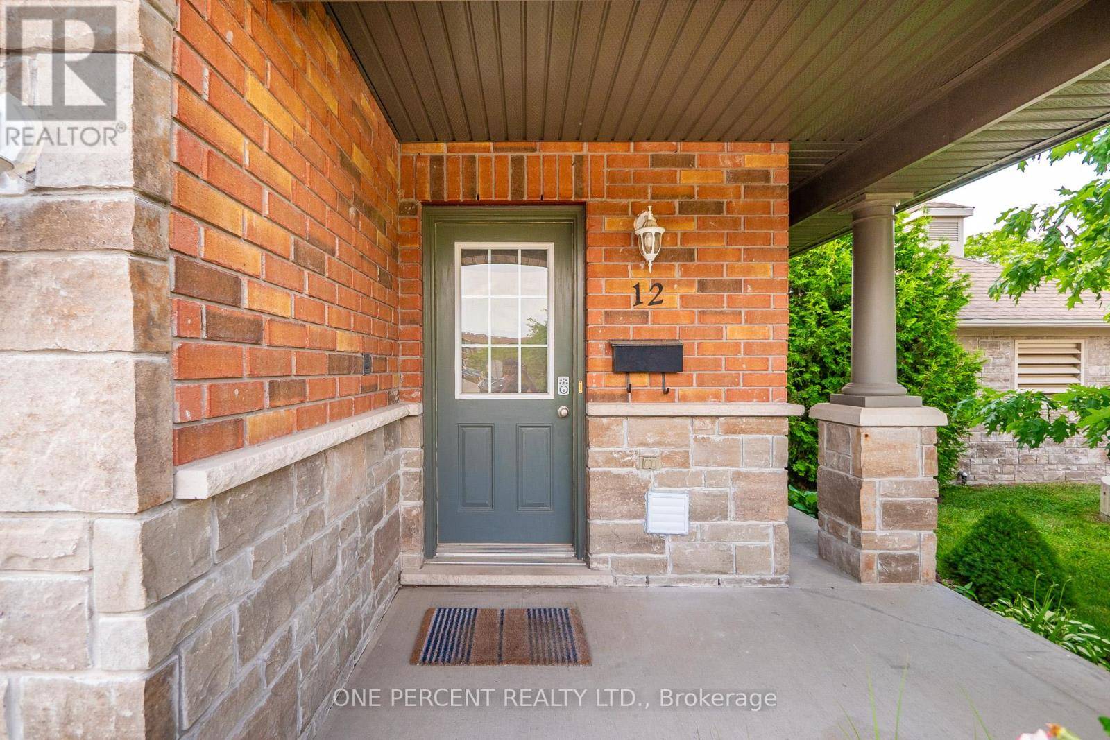 Cambridge, ON N3H0A5,535 Margaret ST #12