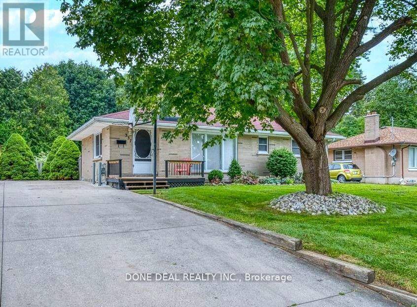 London South (south B), ON N6K2R8,337 GRIFFITH STREET
