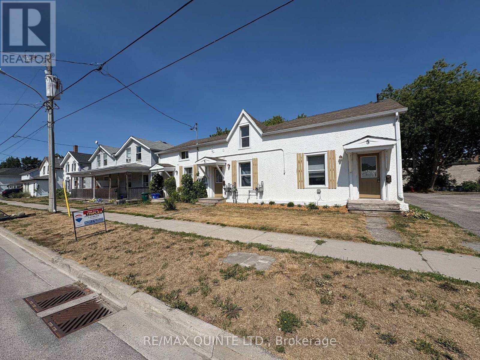 Belleville (belleville Ward), ON K8P3K7,5-7 BOSWELL STREET
