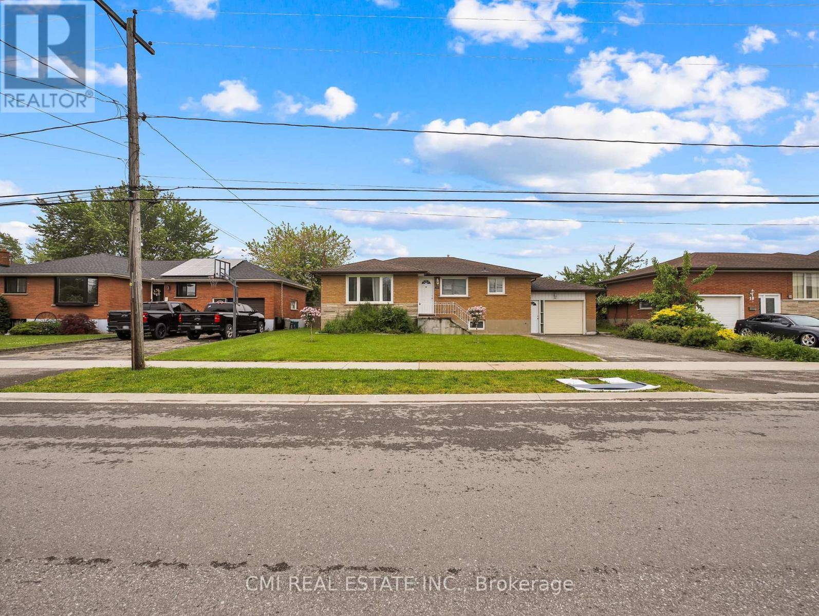 Port Colborne (killaly East), ON L3K2E7,14 JANET STREET