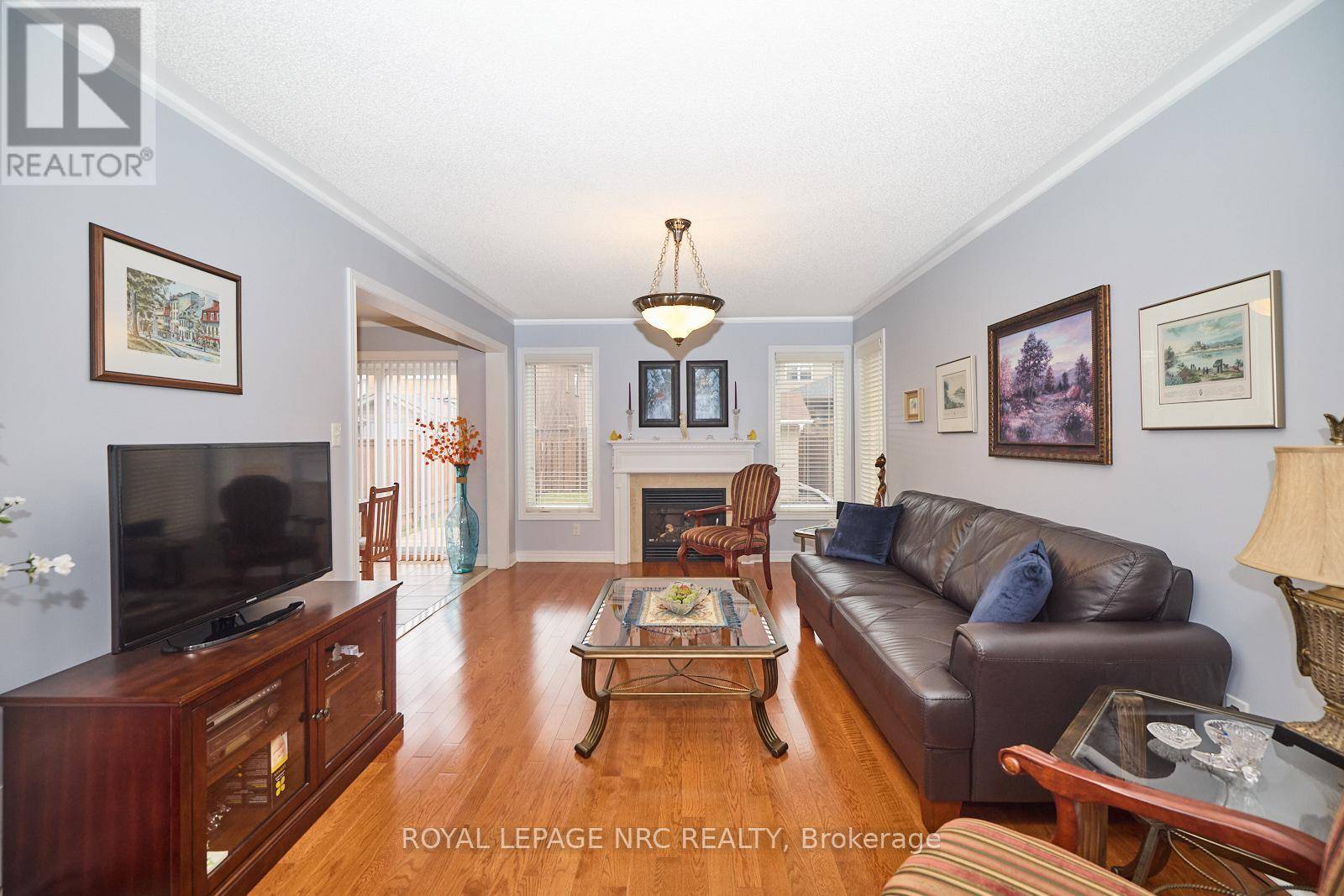 St. Catharines (secord Woods), ON L2P0A2,4 ALEX GRANT PLACE