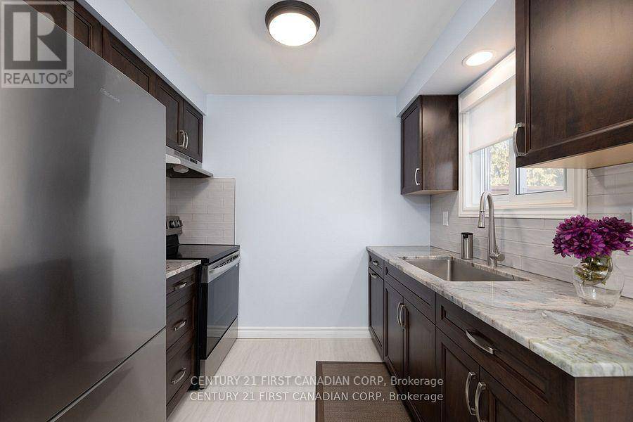 London East (east I), ON N5V3N3,40 Tiffany DR #82