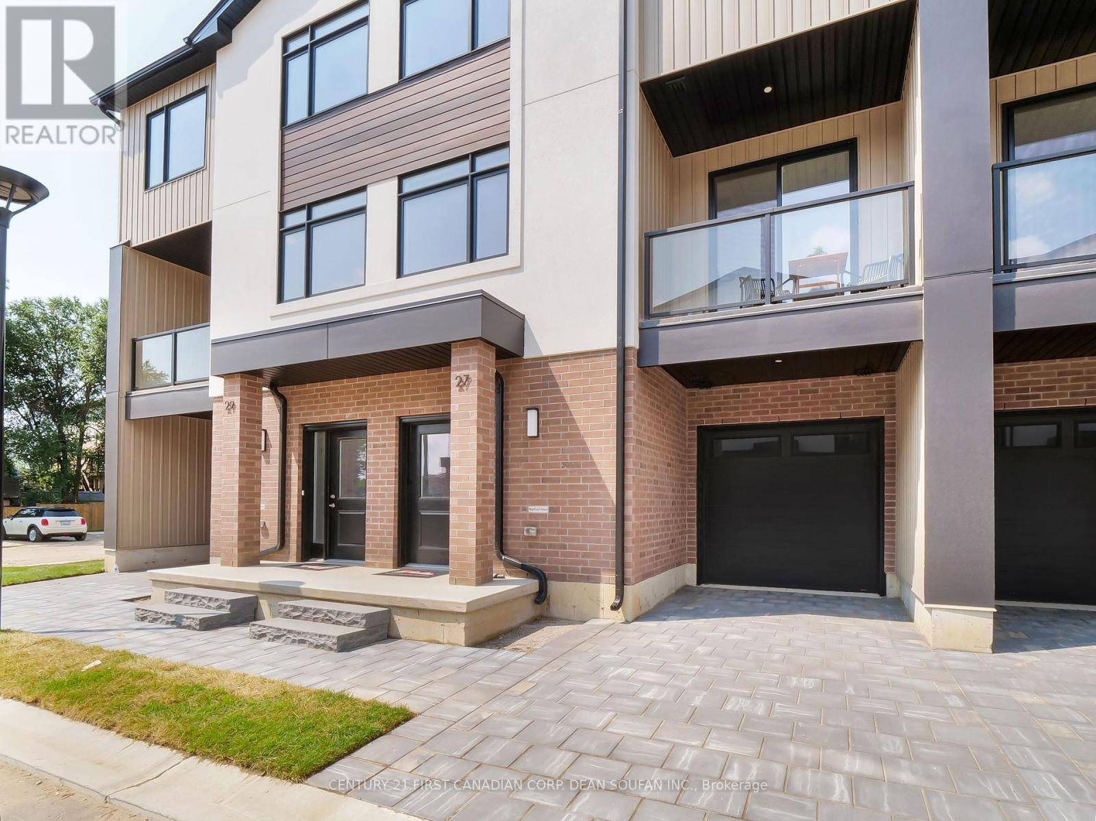 London South (south W), ON N6E1A2,349 Southdale RD East #8